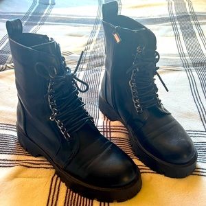 Womens combat boots